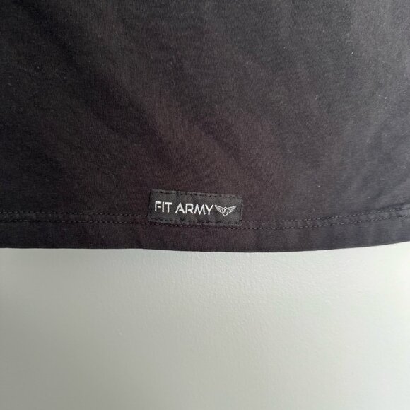 Fit Army Cropped T-Shirt - Picture 8 of 8